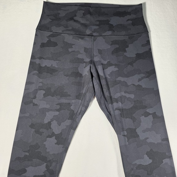 Womens Lululemon Camo Print Black/Grey Leggings Yoga Workout Gym Sz 12 - Picture 5 of 8